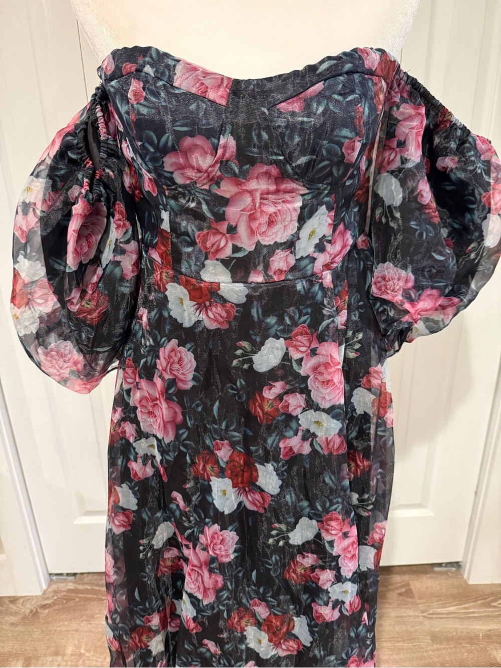 Lulus, True Excellence Black Floral Bustier Off-the-Shoulder Gown, Size M EUC - Picture 7 of 16